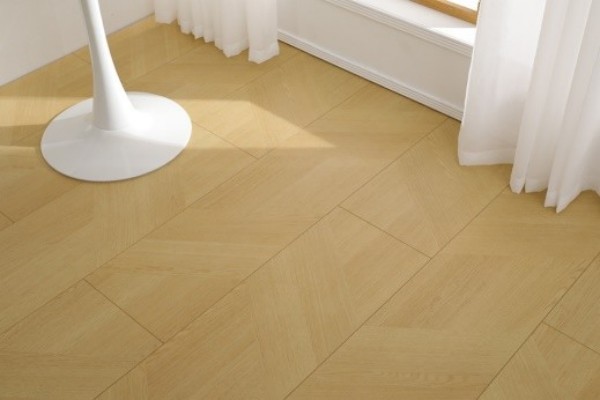 12mm V-groove Laminate Flooring